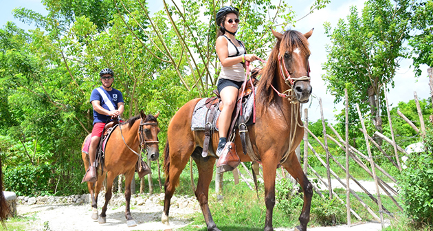 Bavaro Adventure Park Punta Cana, Rep. Dom - 7 Experiencias Tour VIP