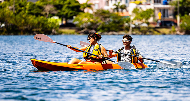 Cristal Kayaks Jetski Rentals - Laguna del Condado, San Juan