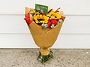 $60 por Bouquet de otoño de rosas, eucalipto y girasoles