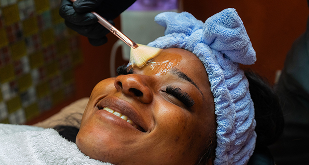 H.E.R Hair & Spacare - 2A Molynes Road, Kingston