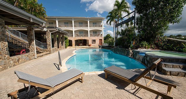 The Lazy Parrot Inn & Restaurant - Rincón 