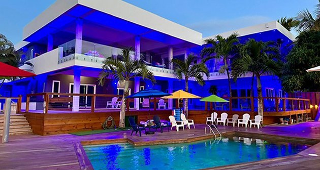 Old Crow Hotel and Suites - Vieques