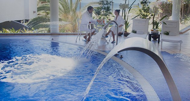 SPAWELLPLUS Azules de Nivaria, Adeje