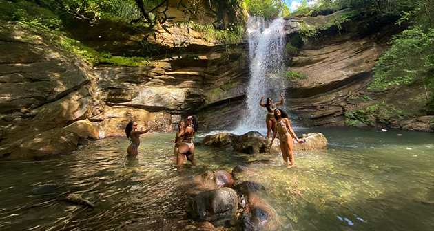 Nanny Falls Tours - Moore Town, Portland
